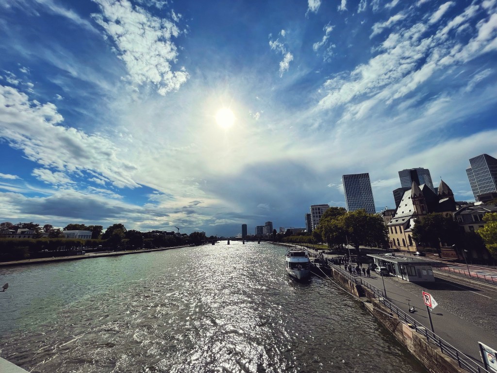 Travel Germany Frankfurt Travel Guide Tips Germany Travel Guide Traveling Blog Frankfurt Cathedral Skyline